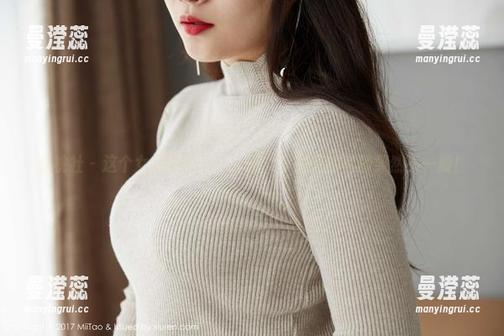 蜜桃社 - 这个女孩到底这么会摆？李颖诗的套图果然不一般！