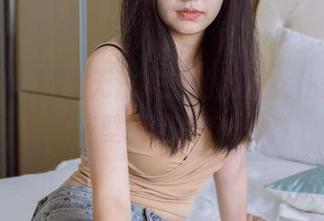 袜啵啵 – 实在无法抗拒的奶油女仆美图，拿这些壁纸自我安慰吧！