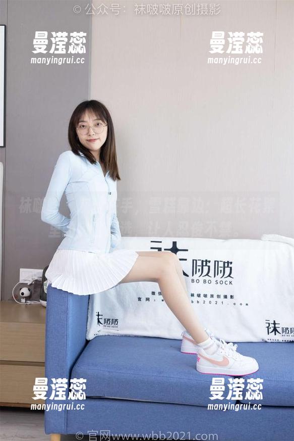 袜啵啵 - 灰丝在手，雪糕靠边：超长花絮里的随性精选，让人忍俊不禁。
