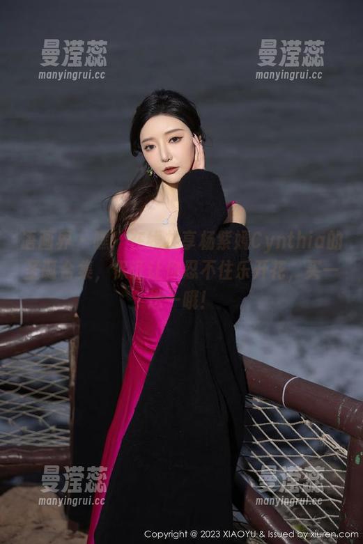 语画界 - 嘿！在线共享杨紫嫣Cynthia的圣诞合集，保证让你忍不住乐开花，买一送一哦！